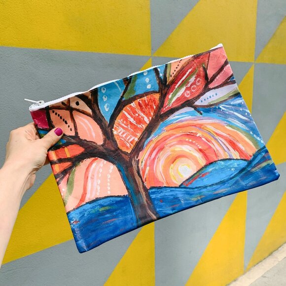 Tree Zipper Folder | Organizer Pouch Recycled Material | 14.25" x 10" - Picture 1 of 2